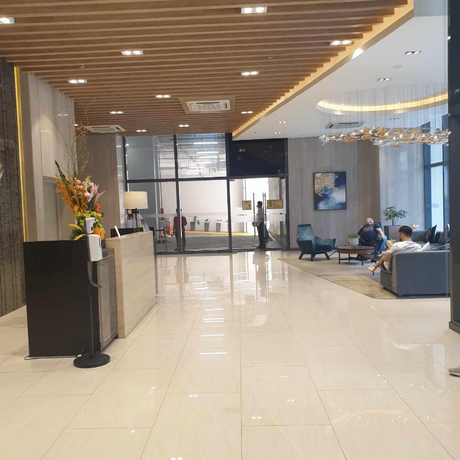 Cozy 1Br Uptown Parksuites Tower1 Bgc Manila Esterno foto
